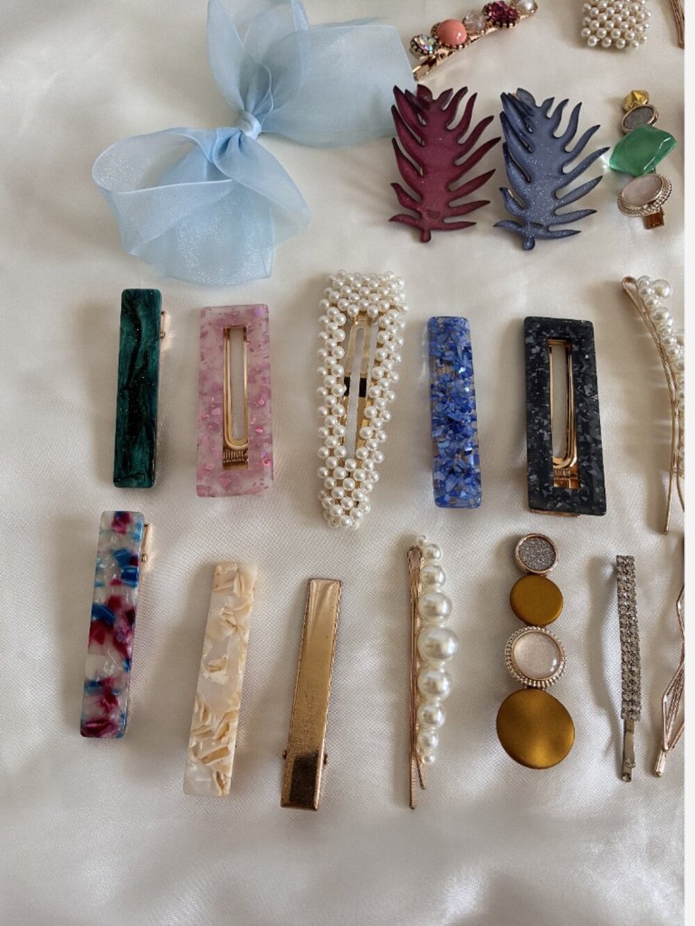 Hair Accessory Bundle - Picture 3 of 7